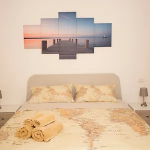  Casa vacanze La Piazzetta